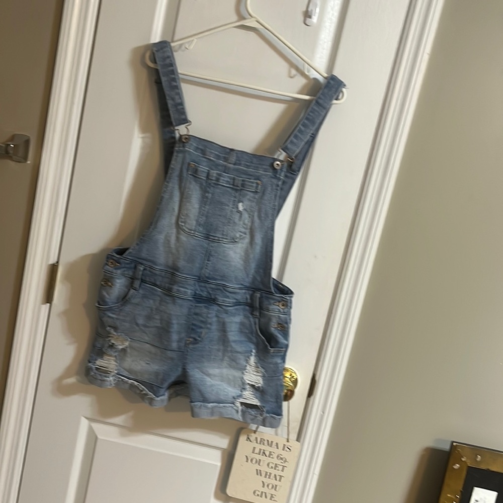 💥 5 for $20💥 Size L shortalls, never worn.